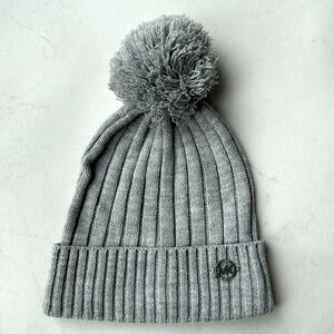 Grey Pom beanie